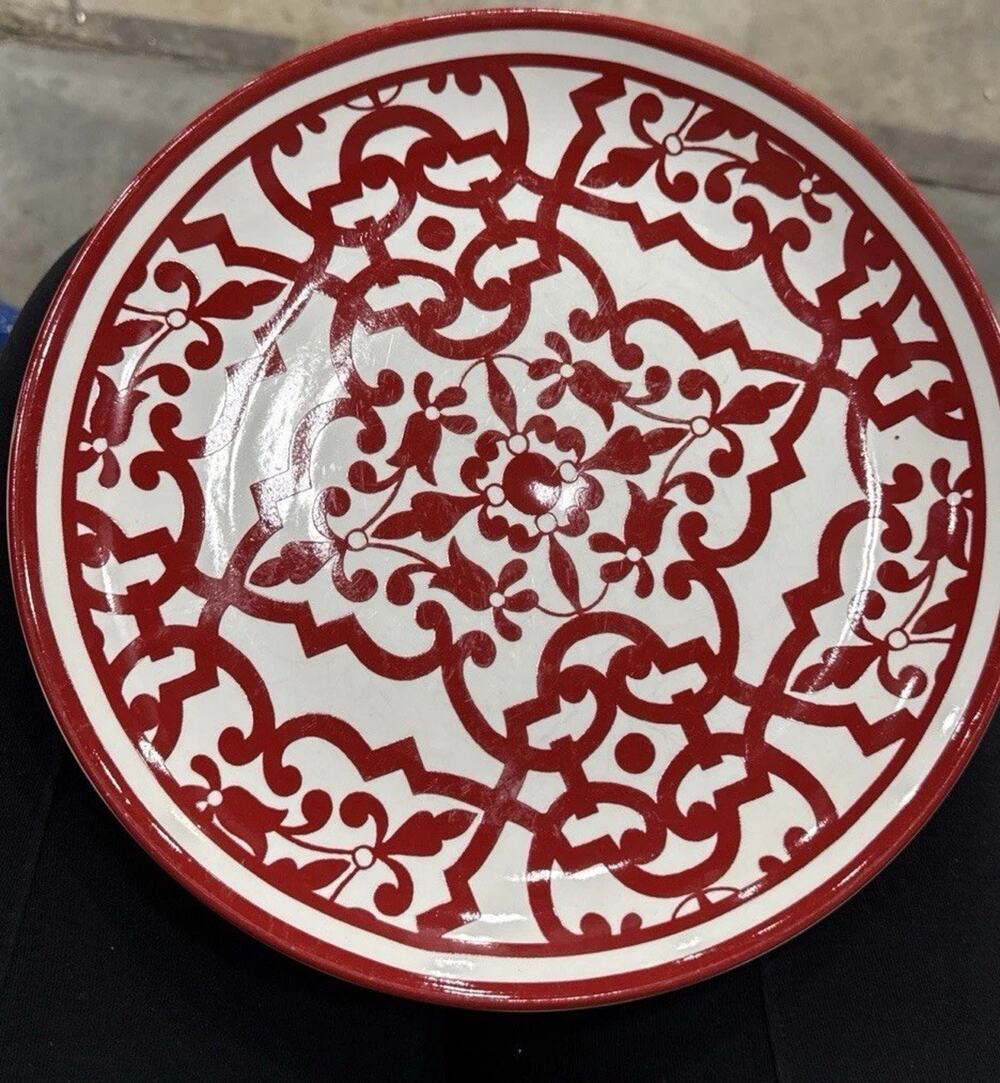 TARGET HOME Red Medallion 3 Dinner Plates &3 Bowls #41